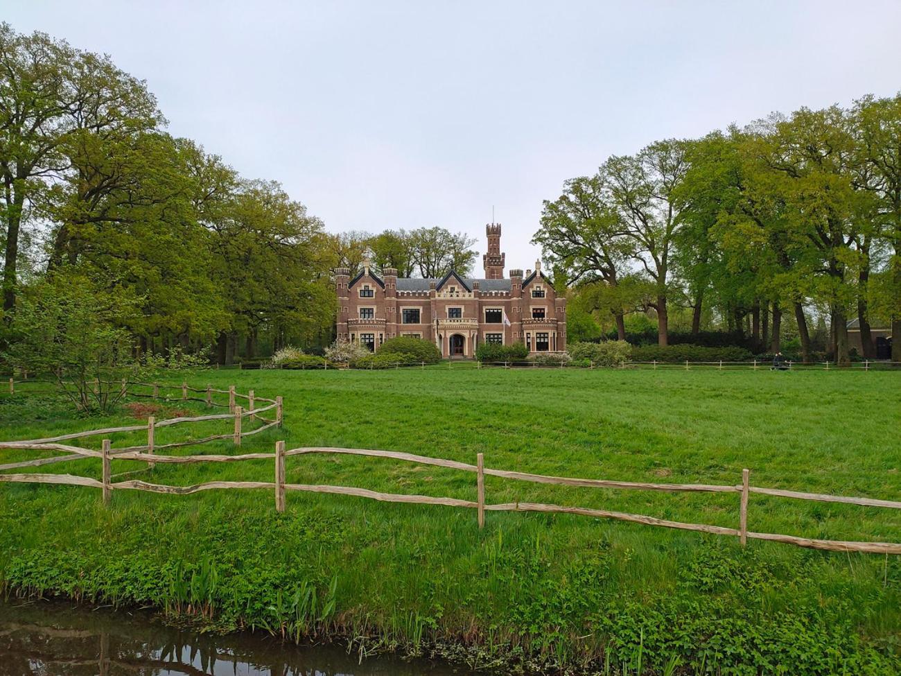 'de Hupsakeet' * Barneveld